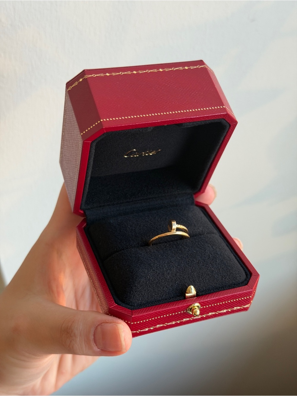 Cartier Juste un Clou Small Ring – 18K Yellow Gold – Size 52 – Full Set - Picture 14 of 16